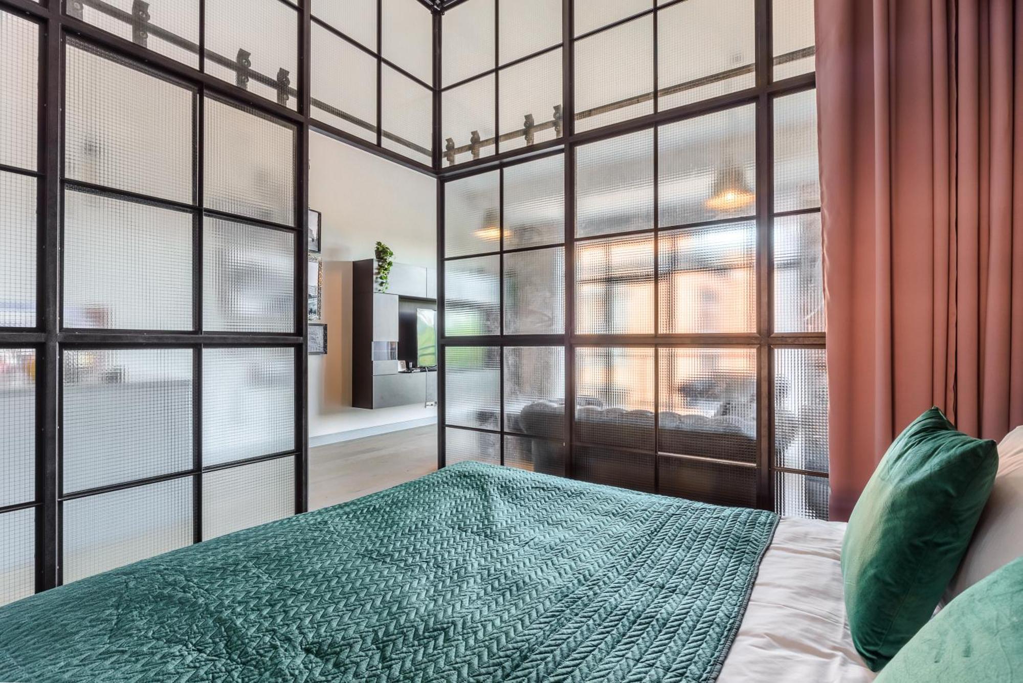 Lumina Loft Tymienieckiego With A View Of The Lake Лодз Екстериор снимка